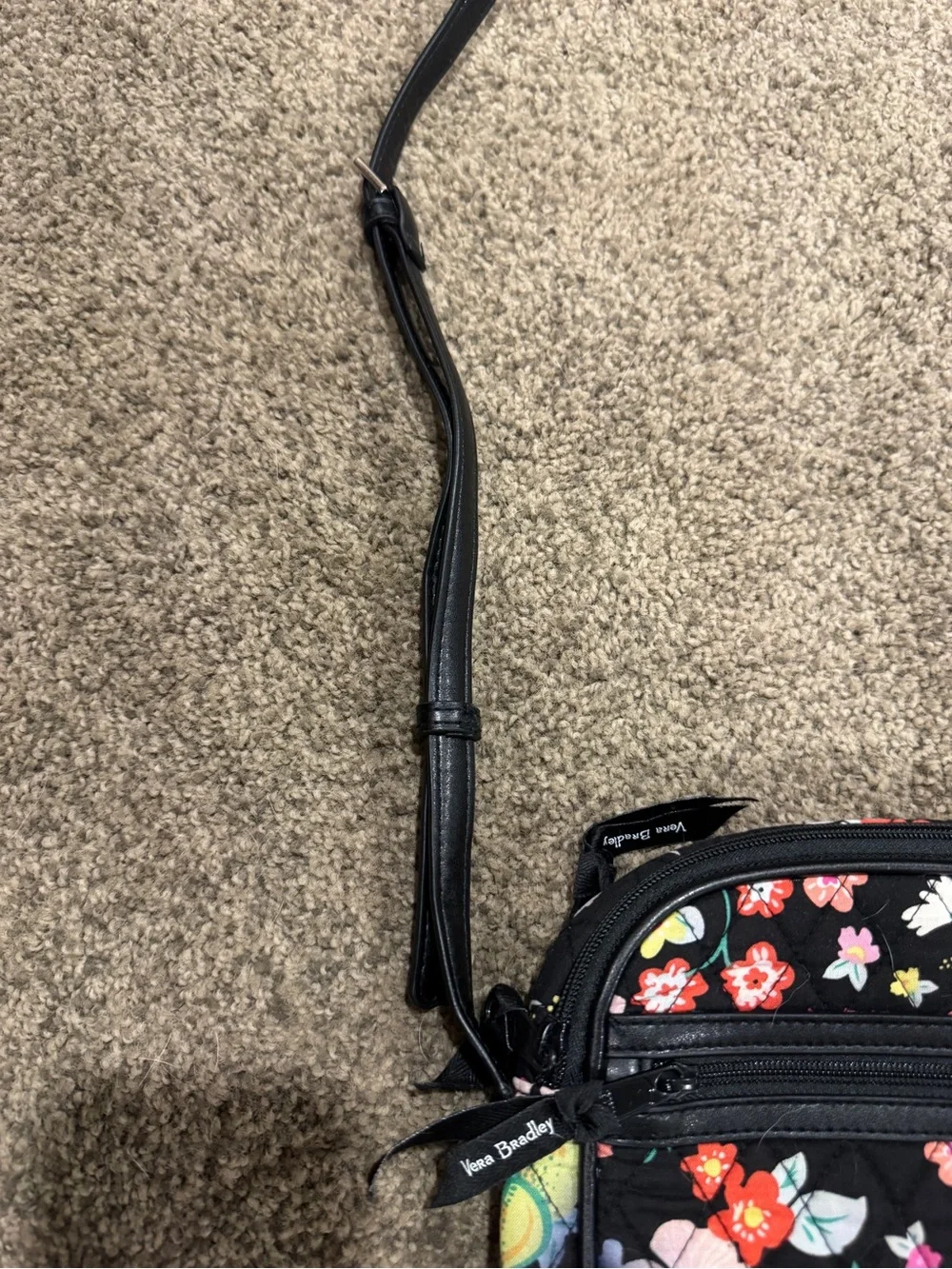 BLACK AND COLORFUL FLORAL VERA BRADLEY CROSSBODY BAG WITH LEATHER STRAP